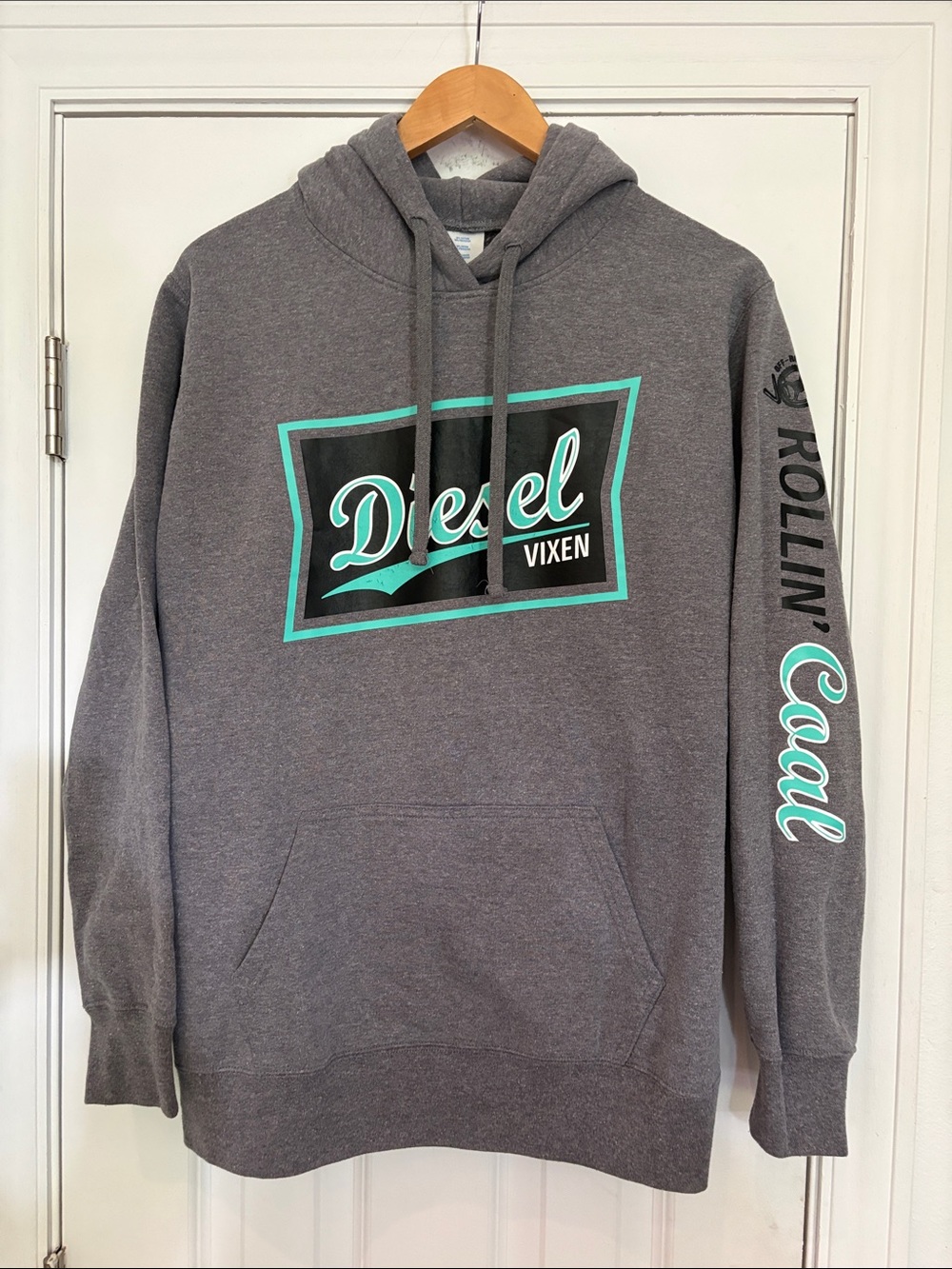 Off-Road Vixens Clothing Co.”Diesel Vixen" Graphic Pullover Hoodie XL